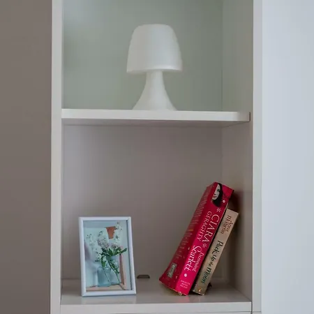 Romantic New Near Dubrovnik Two-bedroom 公寓 *