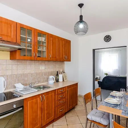 Romantic New Near Dubrovnik Two-bedroom Διαμέρισμα *