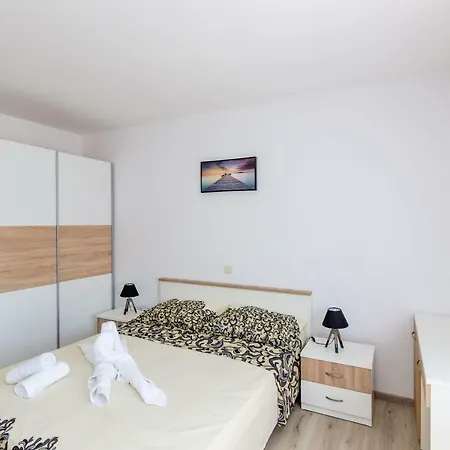 Romantic New Near Dubrovnik Two-bedroom Mlini