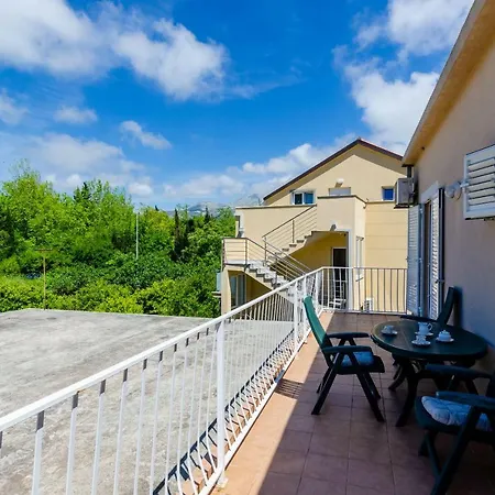 Διαμέρισμα Romantic New Near Dubrovnik Two-bedroom *